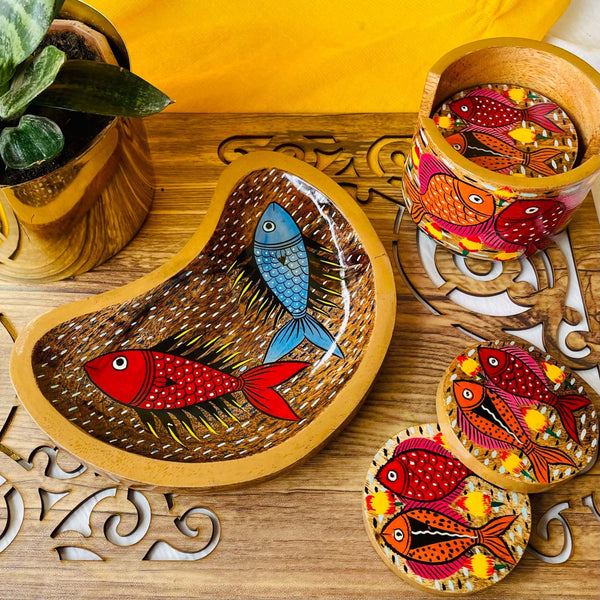Leher Hamper 3 | Moon Wooden Platter X Round Wooden Coaster Set of 6