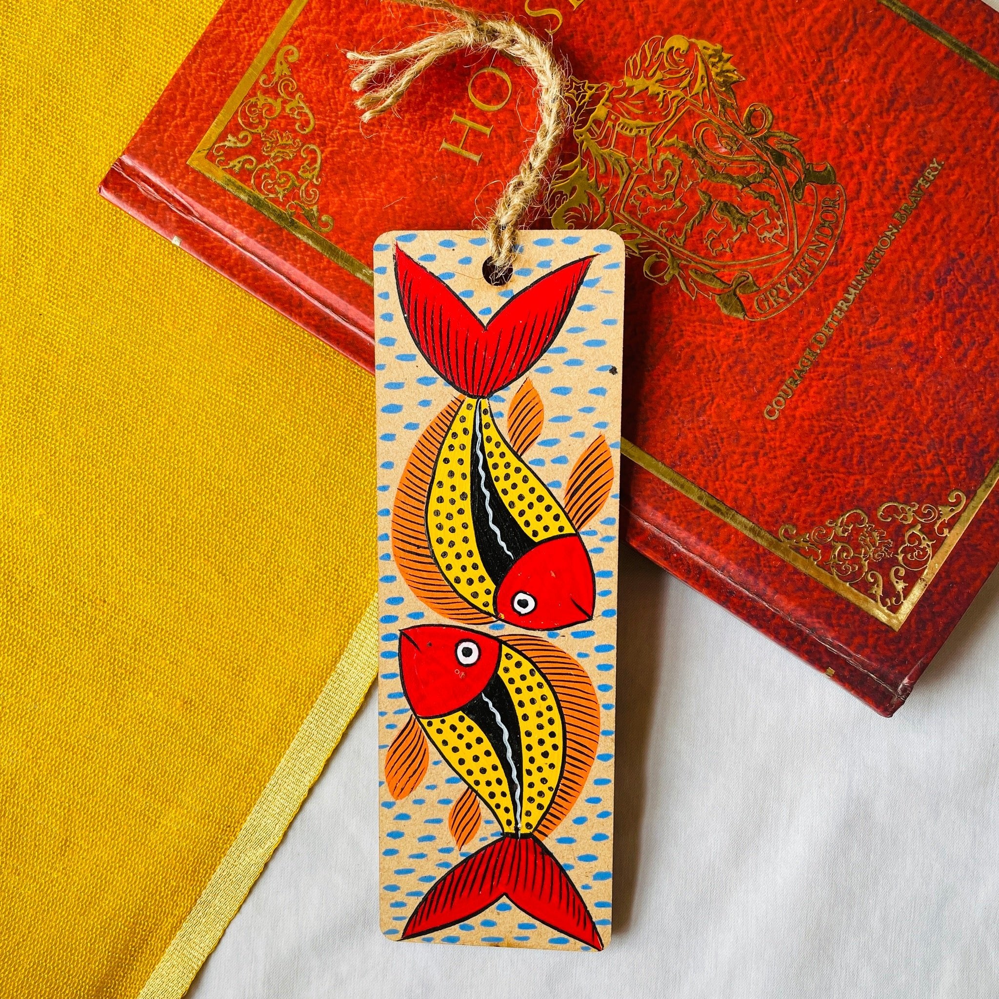 Rectangle wooden bookmark with fish paintings