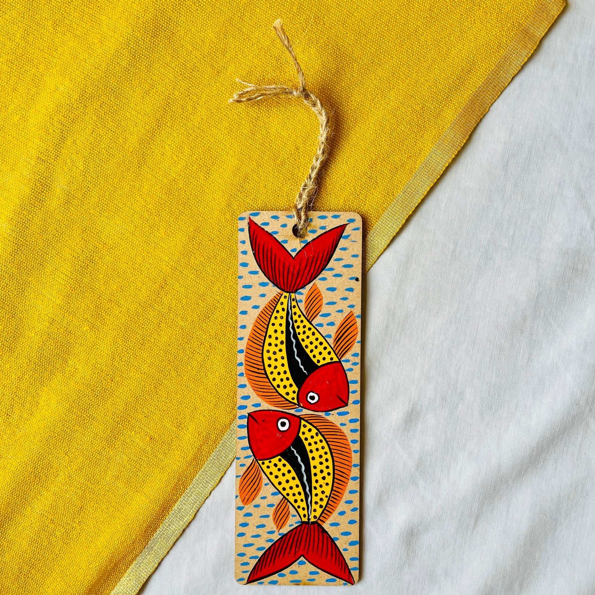 Rectangle wooden bookmark with fish paintings